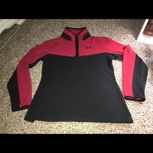 Men’s small under armour pullover